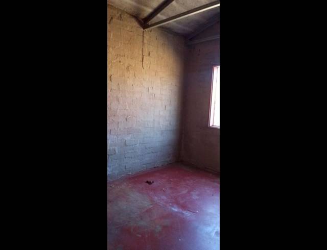 2 BEDROOM HOUSE FOR SALE IN SOSHANGUVE SOUTH